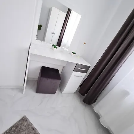Апартаменты Evadare La Mare Ap 9 *